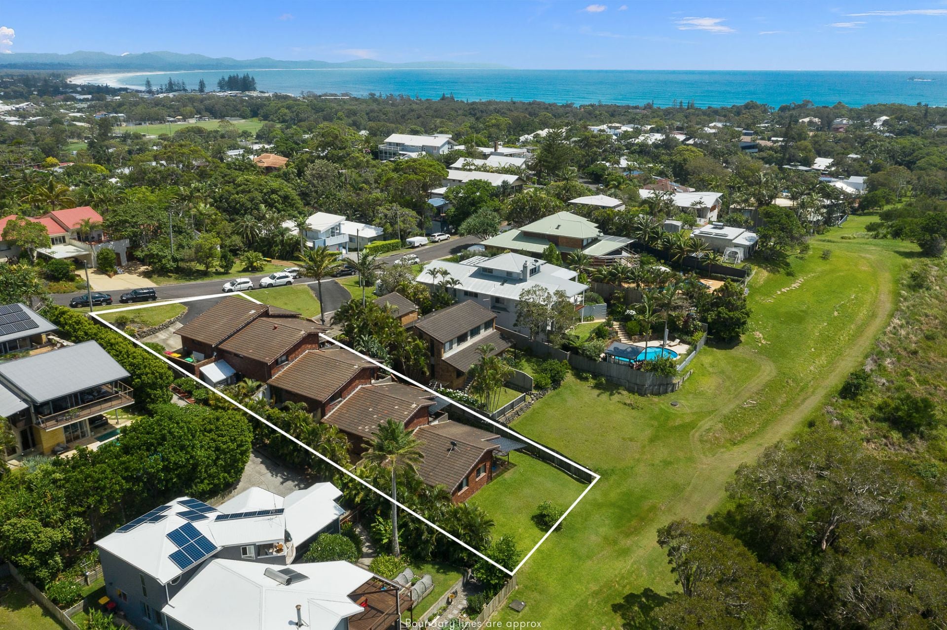 63 Paterson Street, Byron Bay NSW, Byron Bay - Thumbnail 2