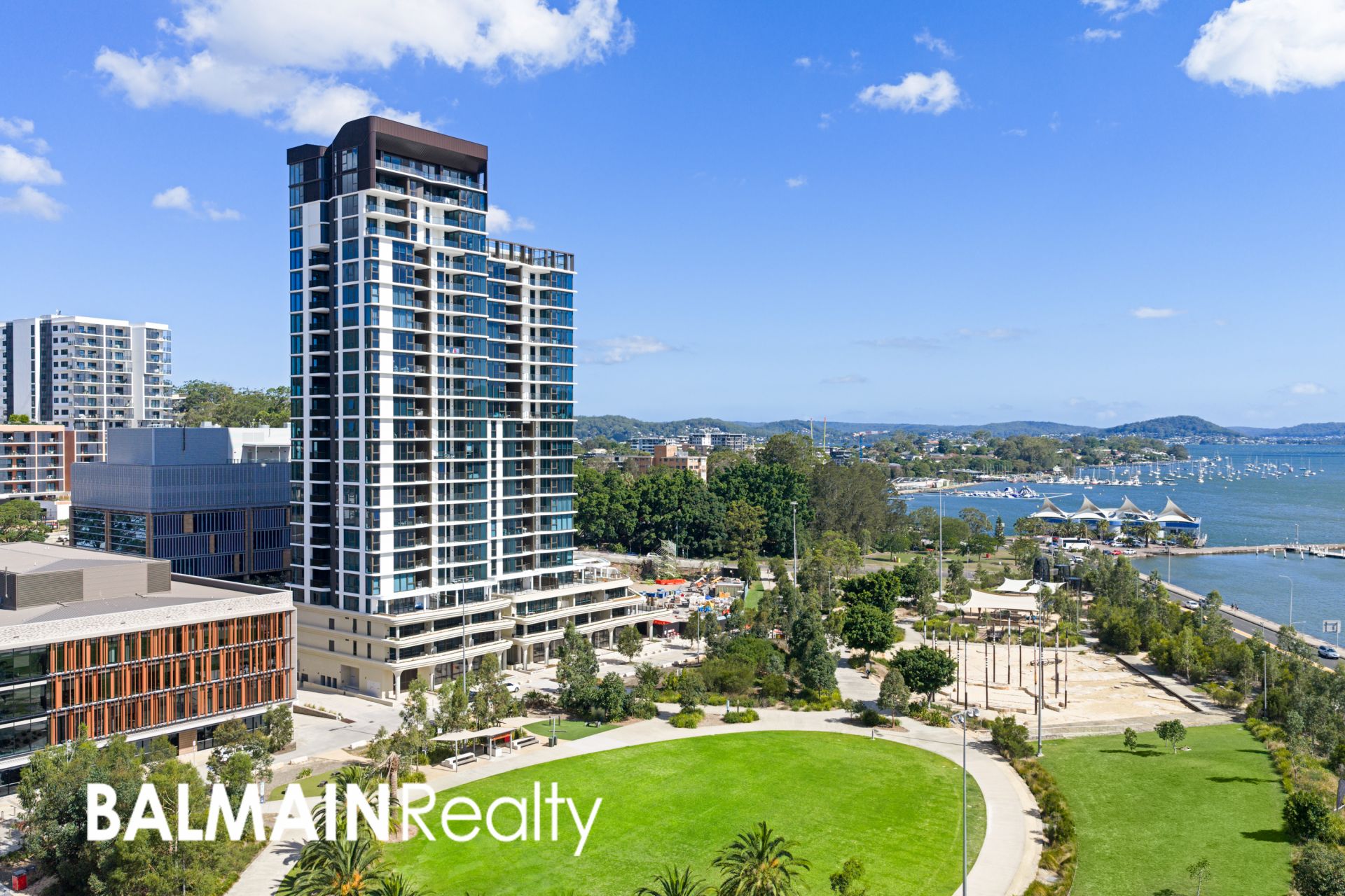2201/36 Baker Street Gosford NSW, Gosford - Thumbnail 2