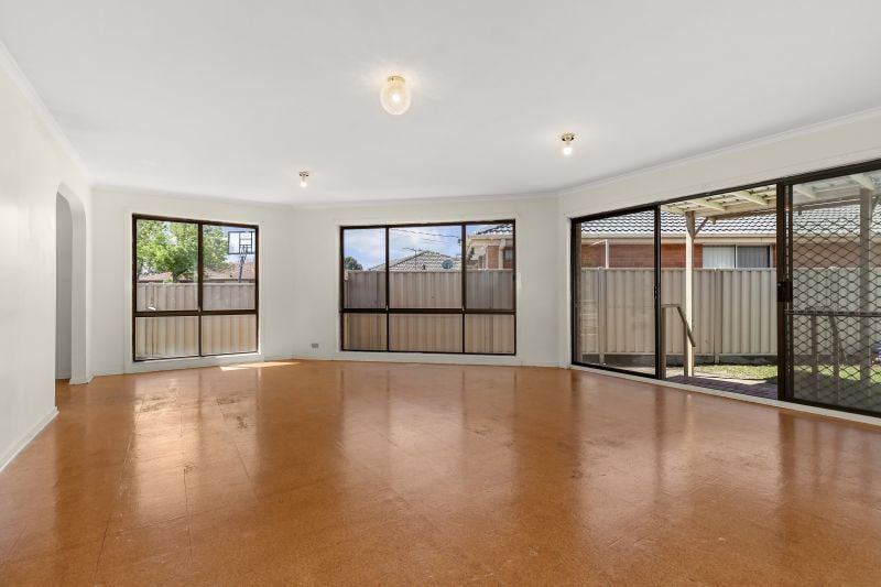 9 Tobruk Court, Lalor