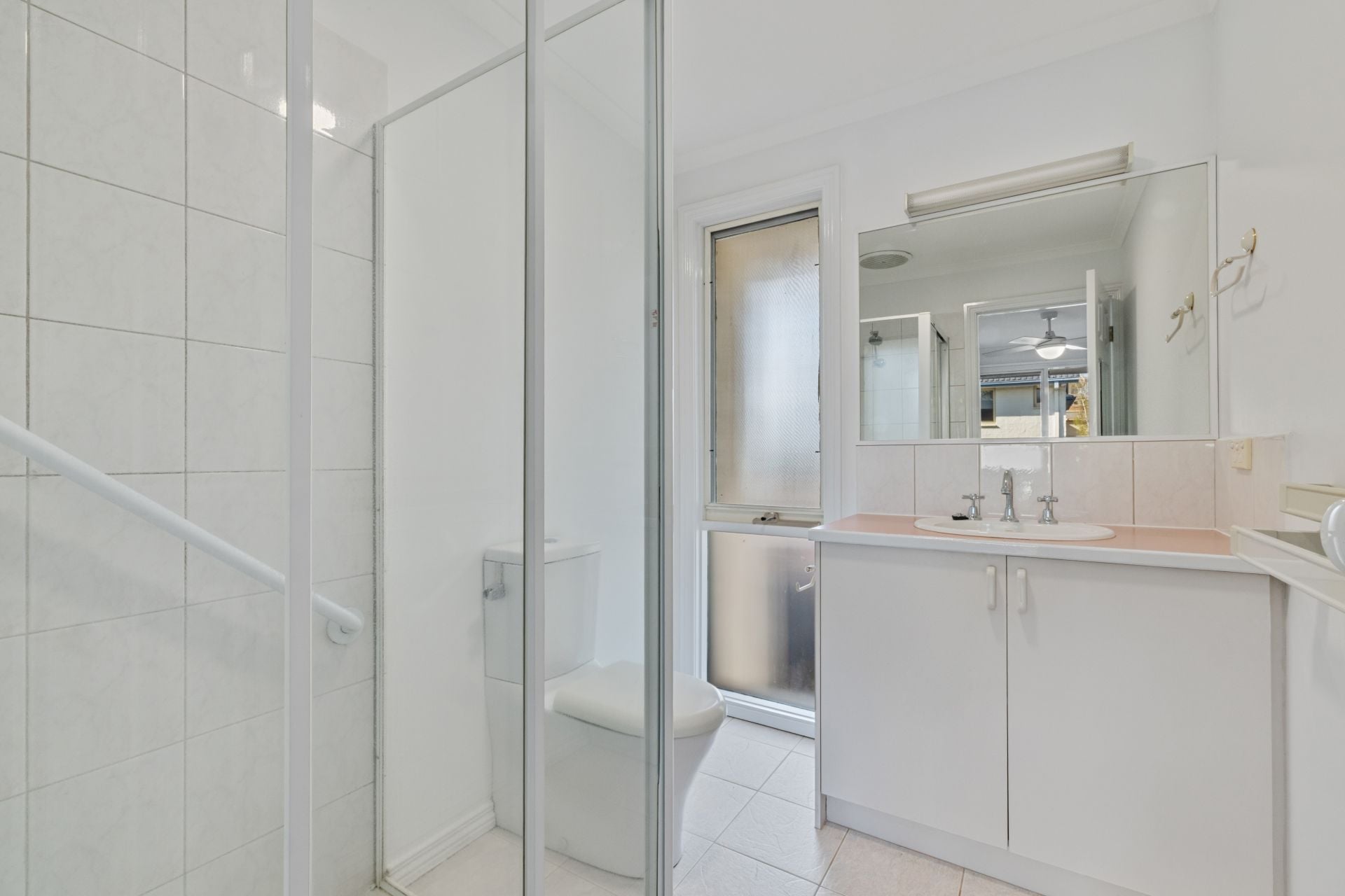Generous 3-Bedroom Home in Sought-After Templestowe