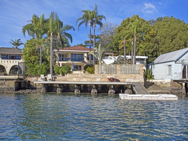 19 Bayside Place, CARINGBAH SOUTH, Caringbah South - Thumbnail 2