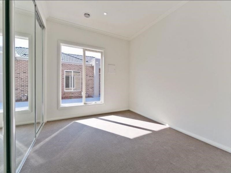 6/35-37 Fitzpatrick Drive, Altona Meadows - Thumbnail 5