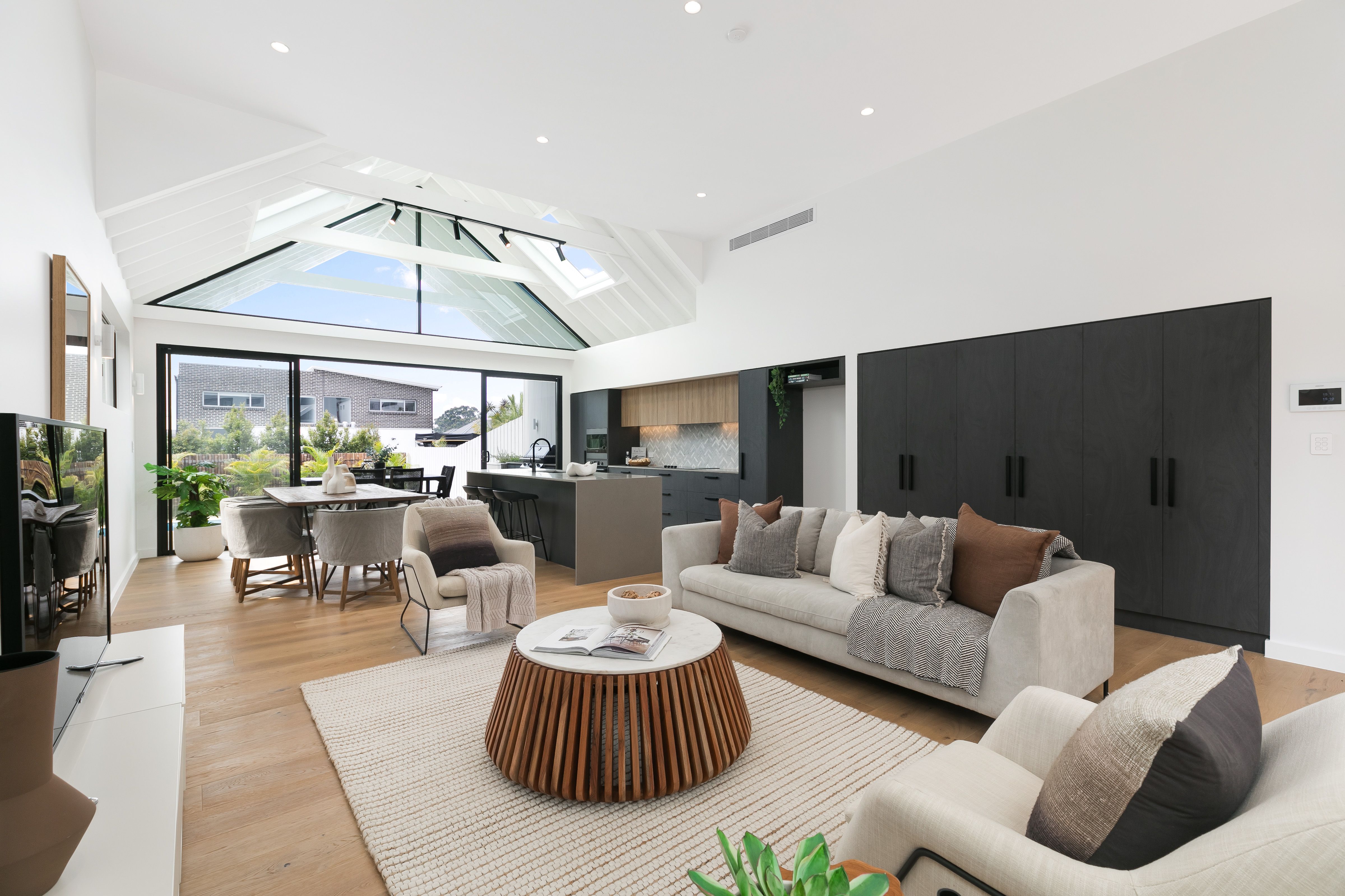 11b Pacific Street, CARINGBAH SOUTH, Caringbah South - Thumbnail 3