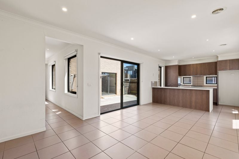 4 Great Brome Avenue, Epping
