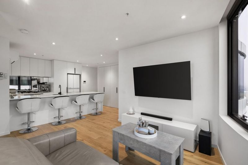 2007/8 Hallenstein Street, Footscray