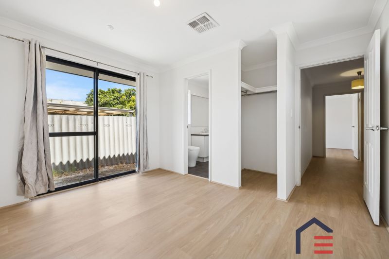 24A Colwyn Rd, Bayswater