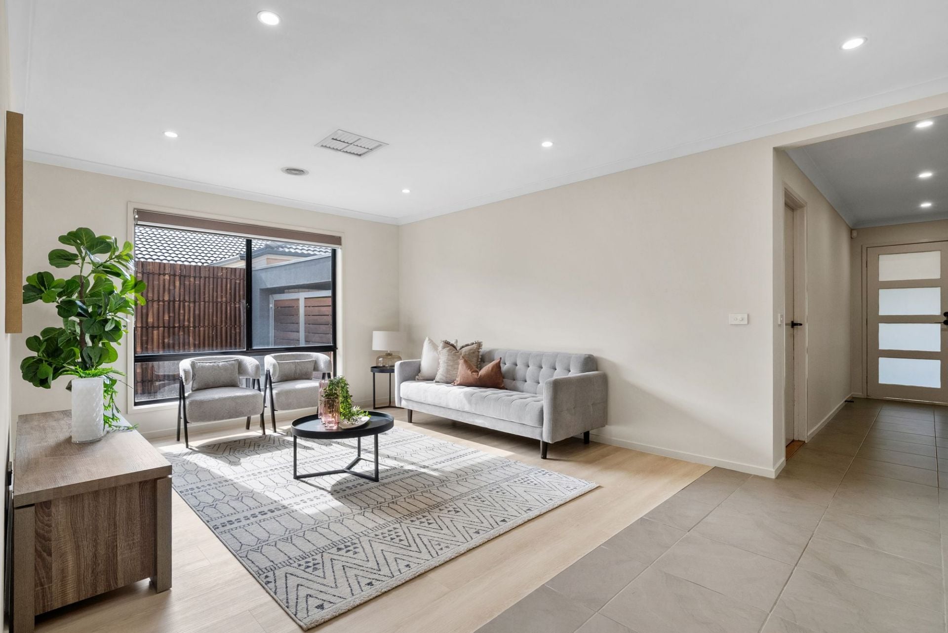 DISPLAY HOME STANDARDS