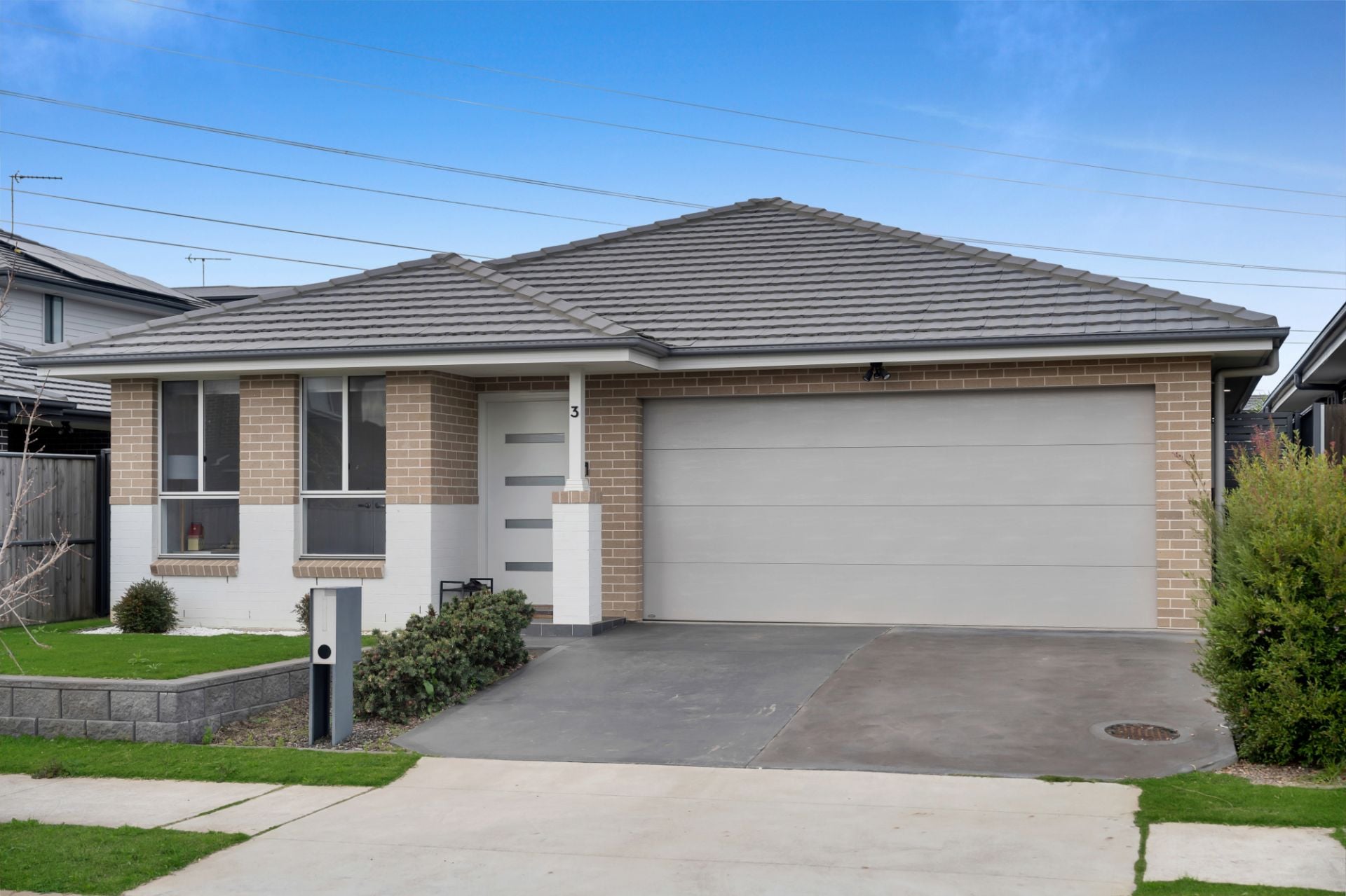 3 Ingall Loop, Catherine Field, Catherine Field - Image 1