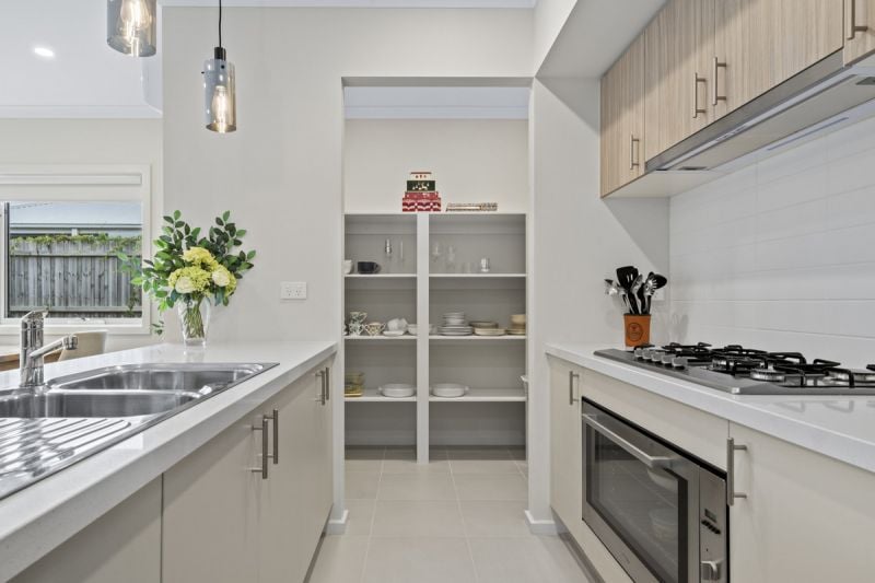 8 Gallant Road, St Leonards - Thumbnail 3