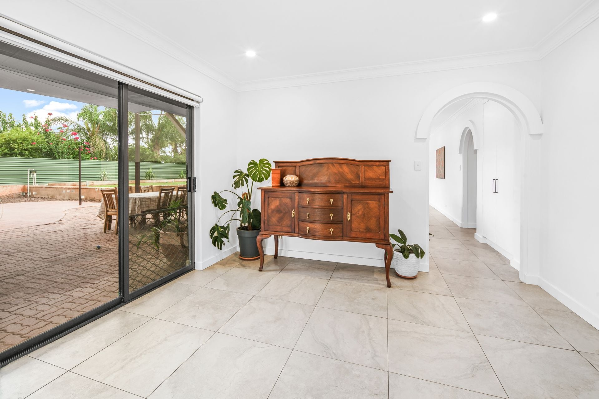37 Dixon Road Braitling NT, Braitling - Thumbnail 8