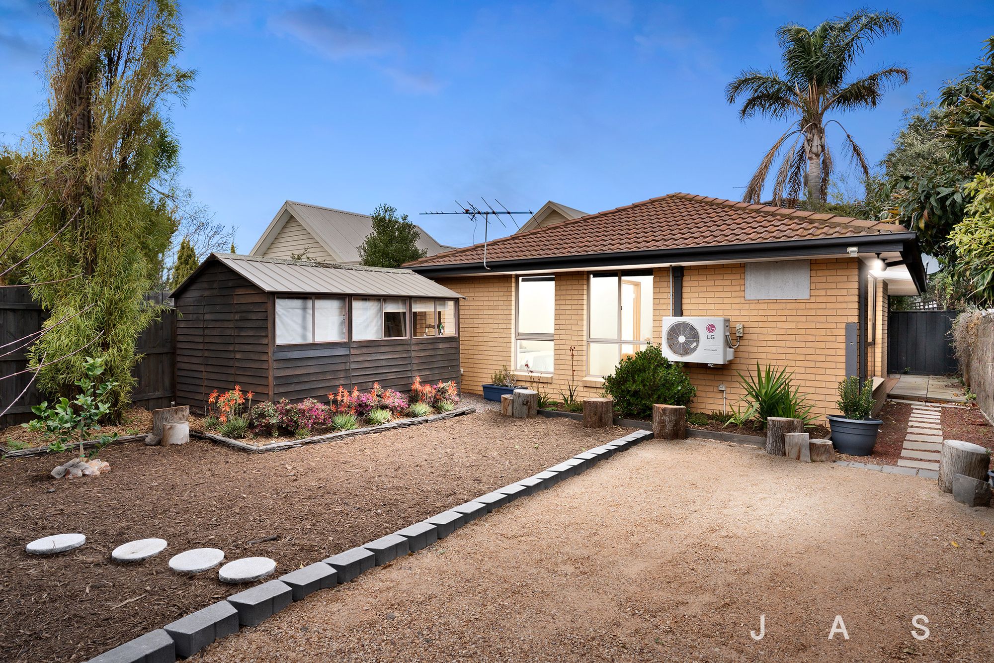 26 Steampacket Lane, Williamstown, Williamstown - Thumbnail 2