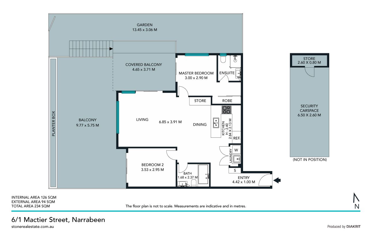 Expansive beachside garden apartment