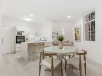 10/24 Ron Penhaligon Way, Robina, Luxurious Lakefront Living In Prestigious Emerald Lagoon - Thumbnail 5