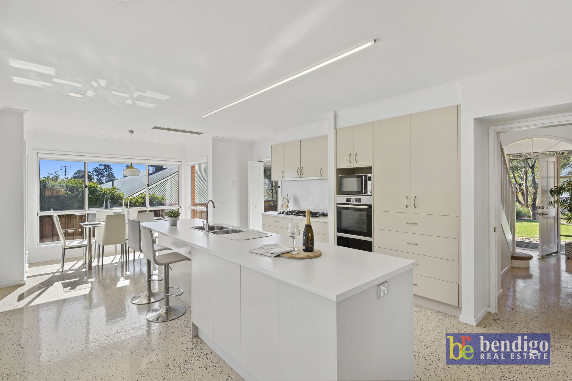 7 Bonnie Brae Court Spring Gully VIC, Gully - Thumbnail 4