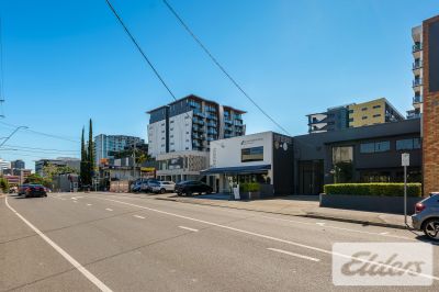 HIGH END NEWSTEAD OFFICE / SHOWROOM!