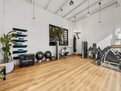 WOOLLOONGABBA FREEHOLD INVESTMENT ACROSS TWO LOTS