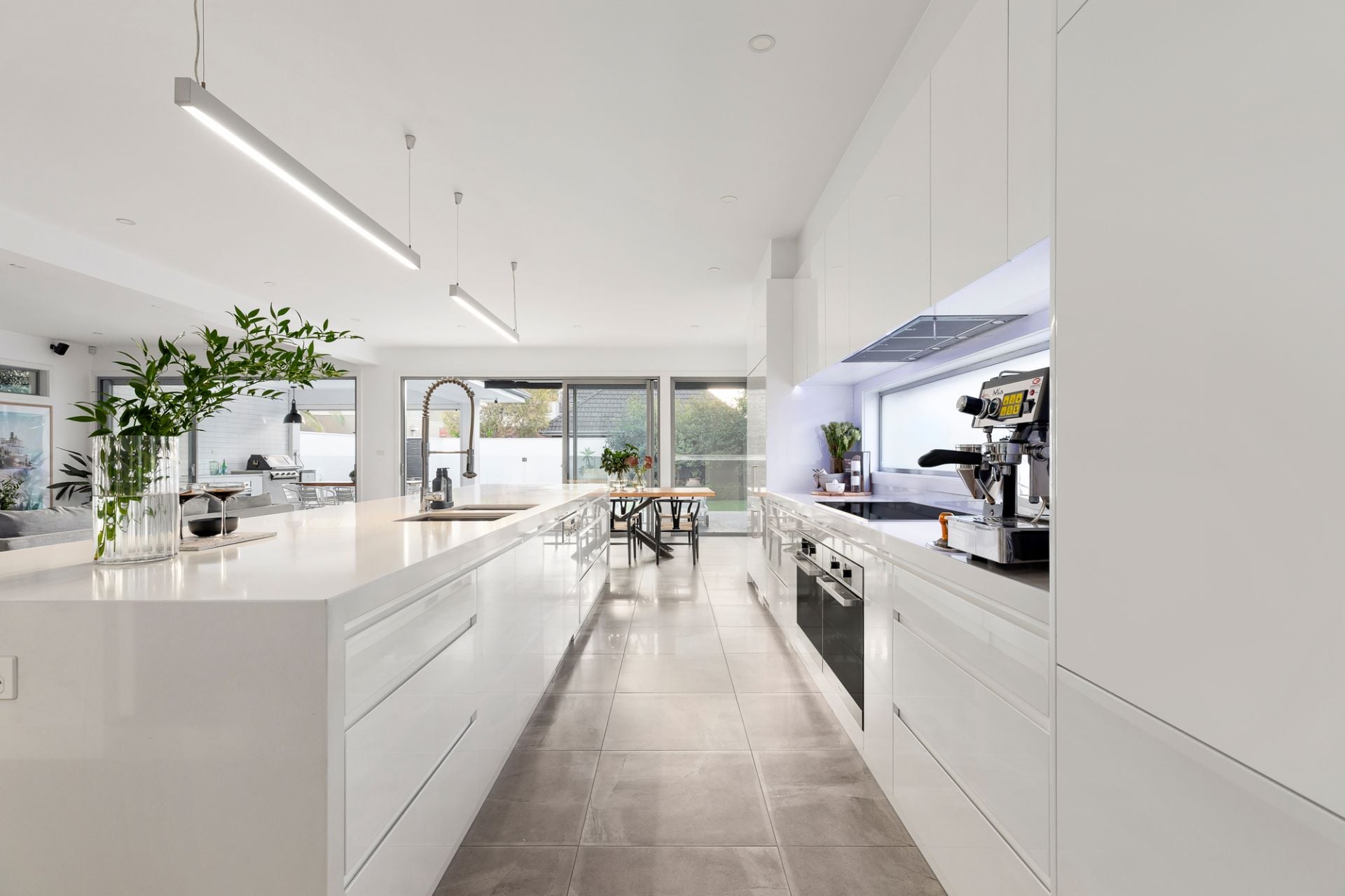 15 Prospect Grove, Black Rock, Black Rock - Thumbnail 4