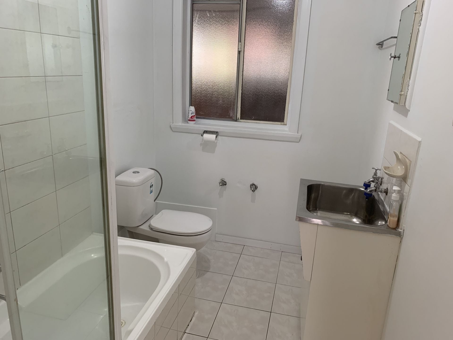 Two Bedroom Unit in Prime Position!