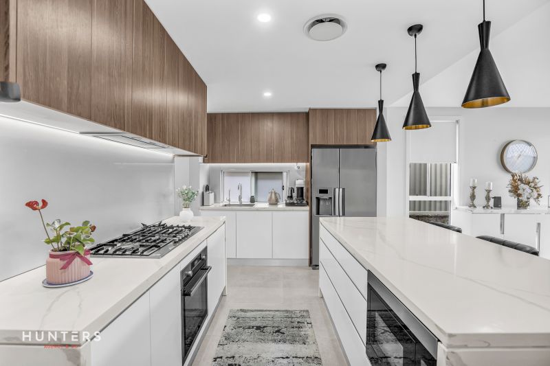 72 Tilbury Avenue, Stanhope Gardens