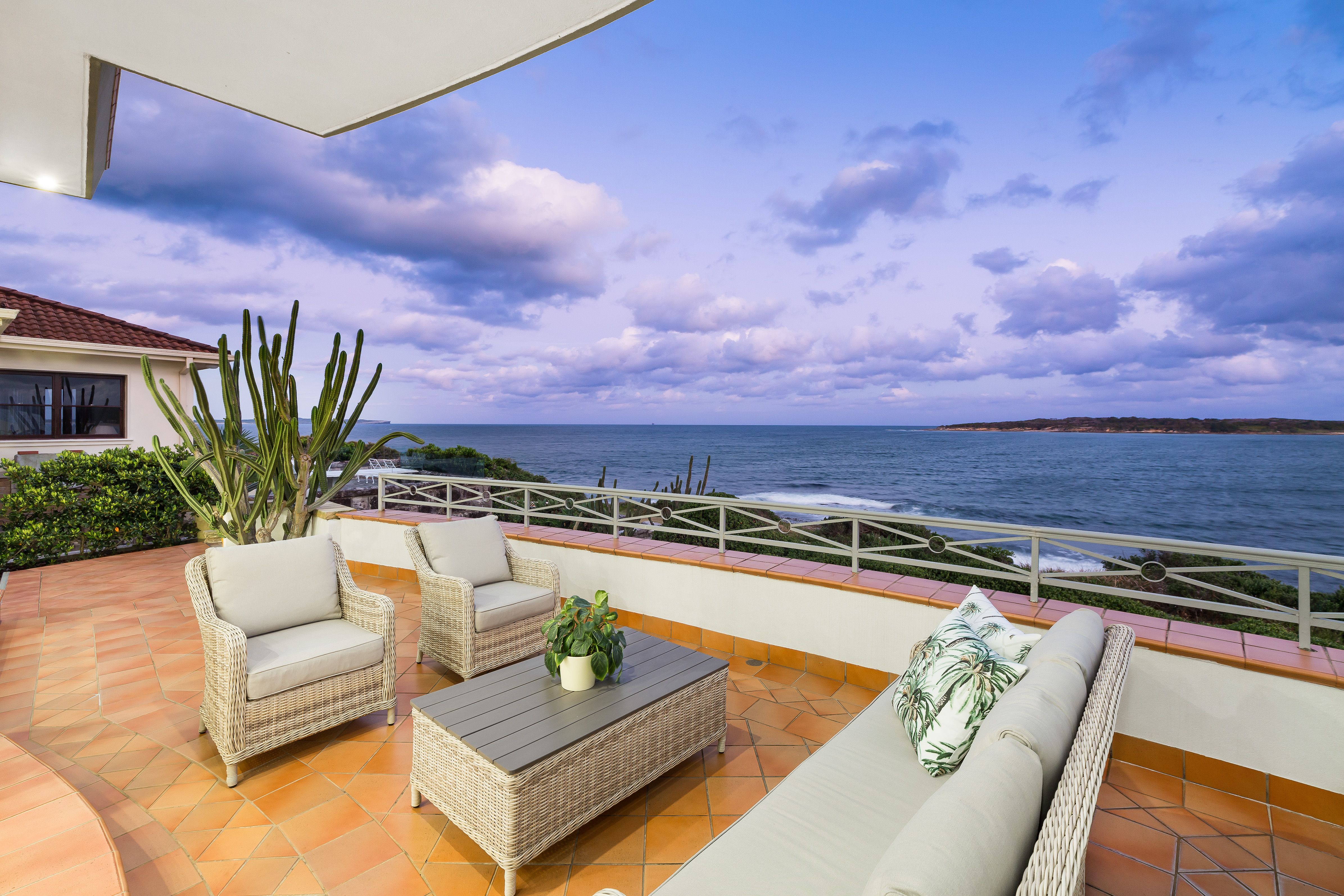 1/8 Glaisher Parade CRONULLA 2230