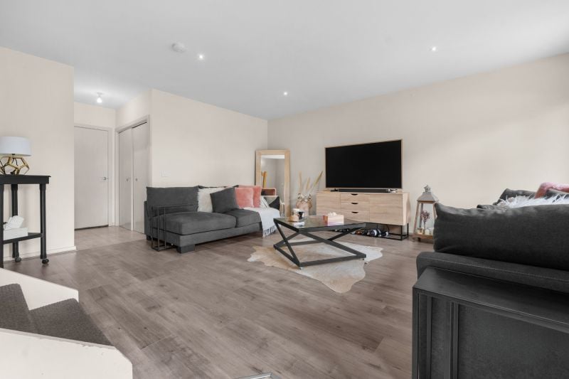 4/17-21 Cobaw Circuit, Caroline Springs