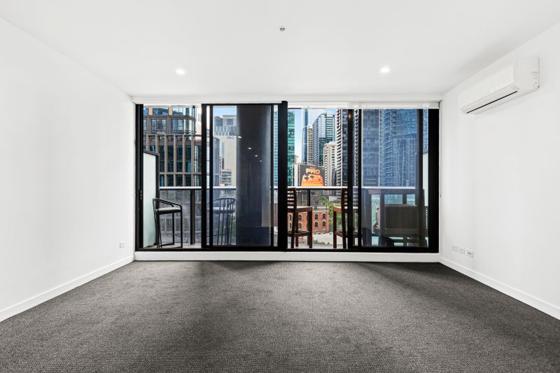 702/250 City Road, Southbank