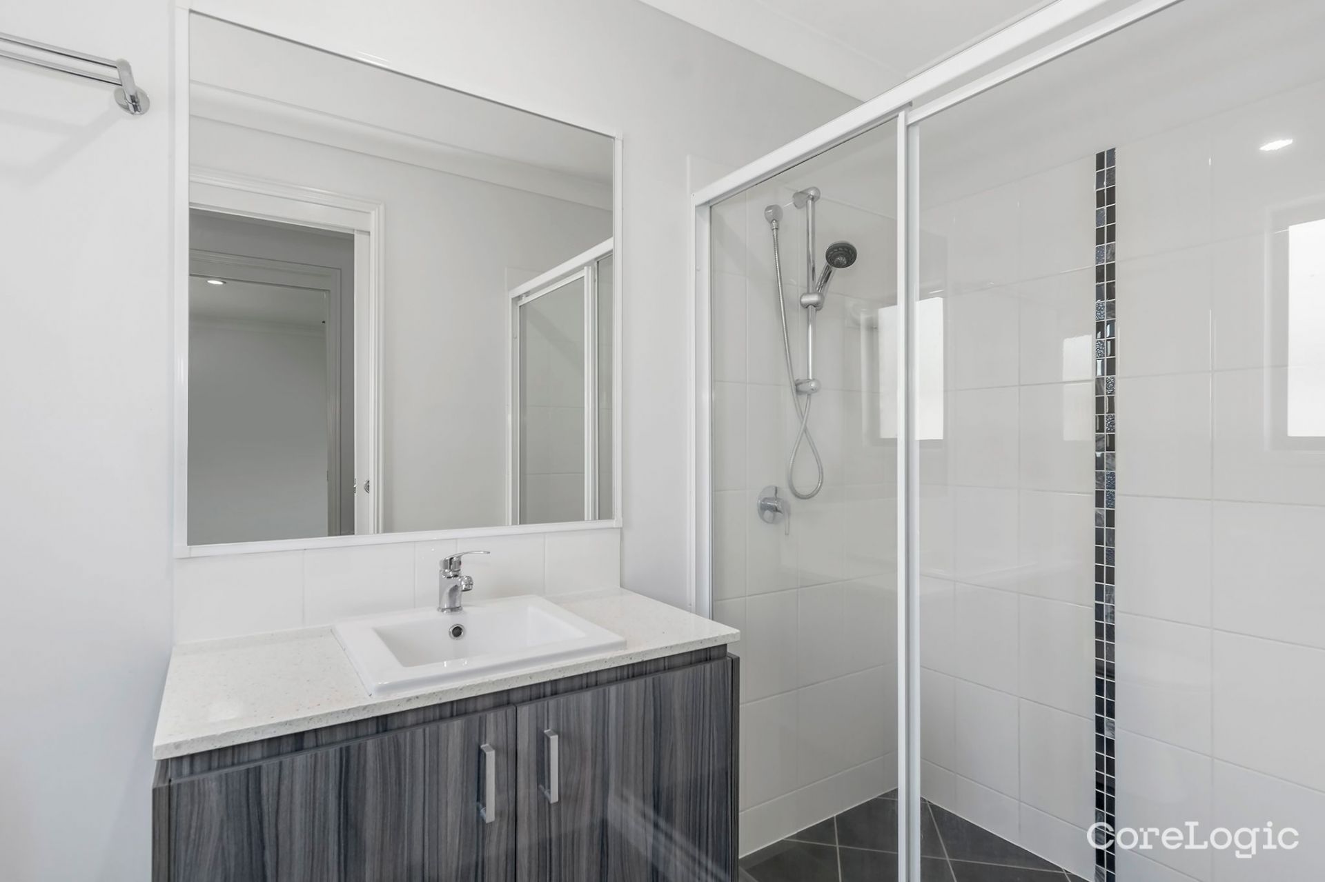 13 Jotown Drive, Coomera - Thumbnail 8