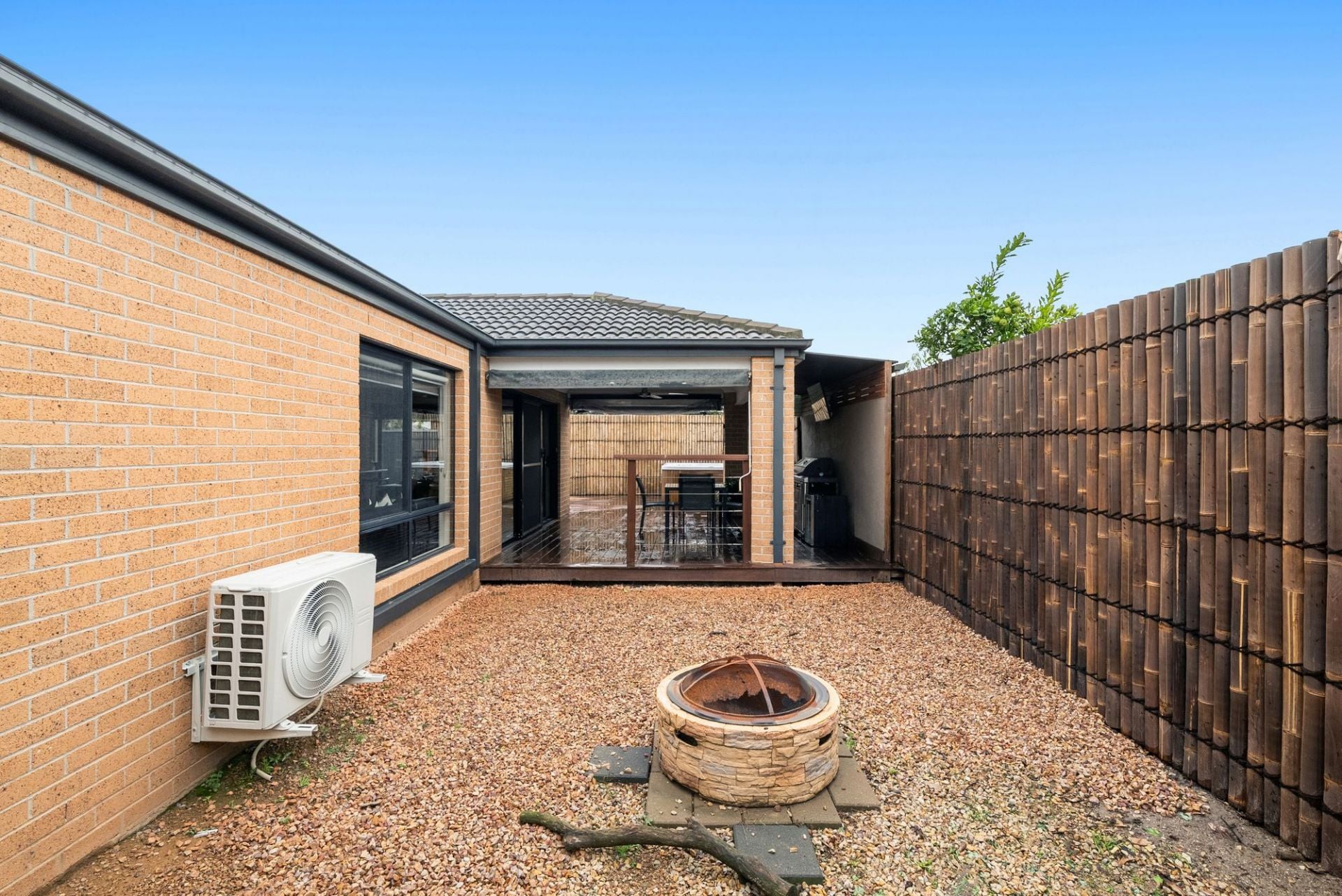 DISPLAY HOME STANDARDS