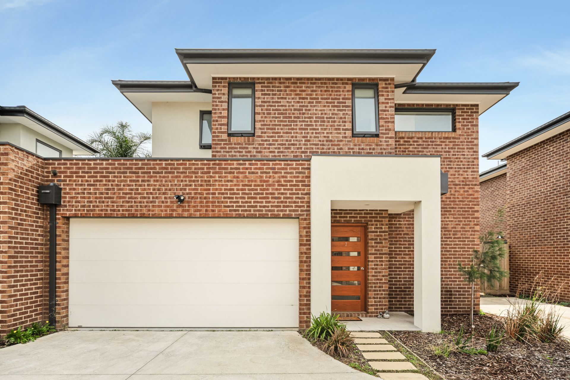 2/6 Wesley Close, Skye VIC