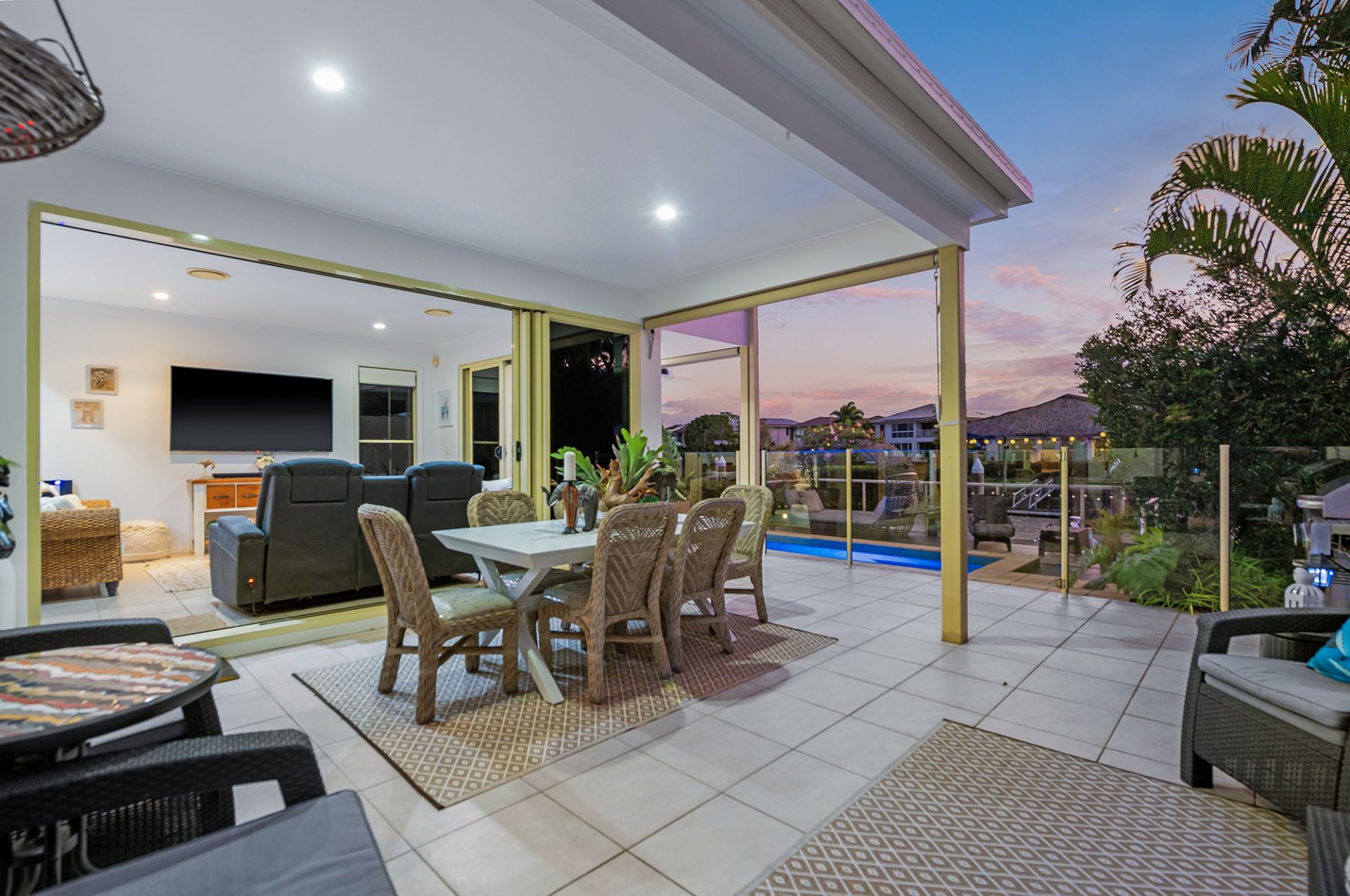 7413 Ellensbrook Drive, Hope Island QLD 4212, Hope Island - Thumbnail 7
