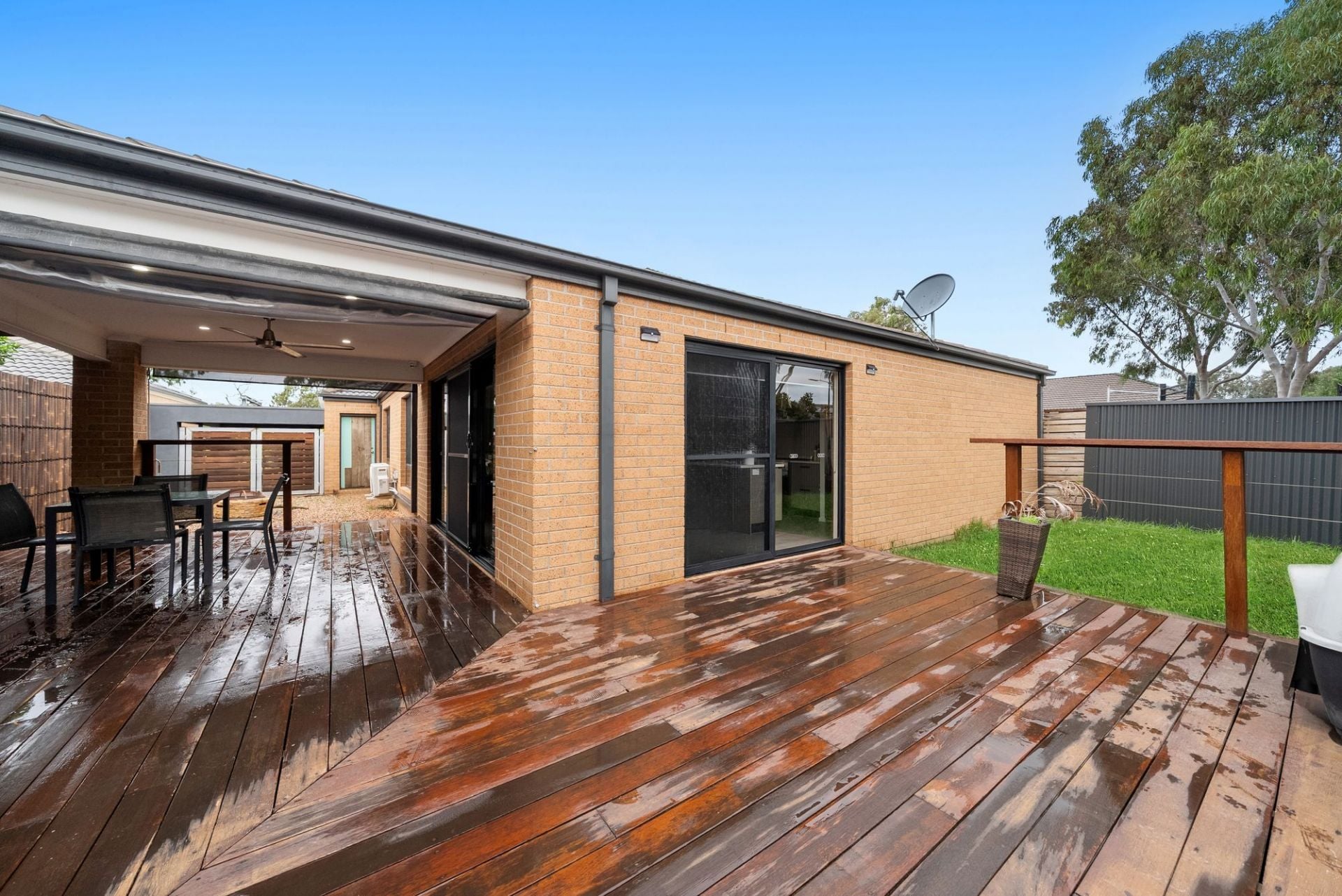 DISPLAY HOME STANDARDS