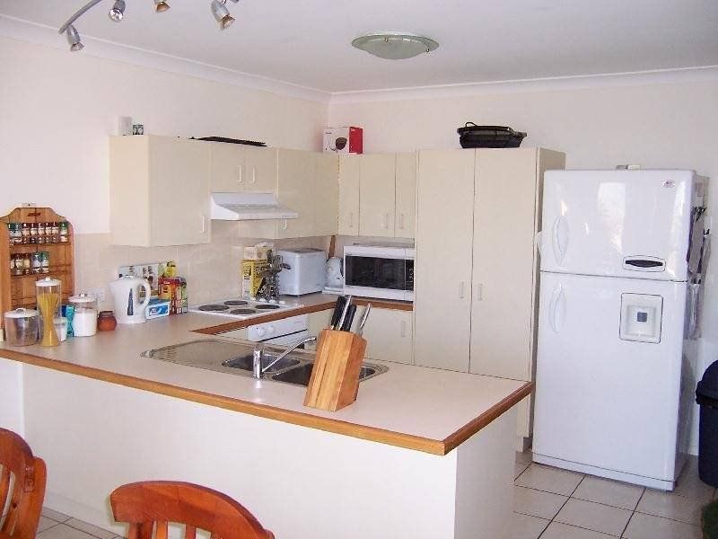 5 ELLIOT Close RAYMOND TERRACE NSW, Raymond Terrace - Thumbnail 3