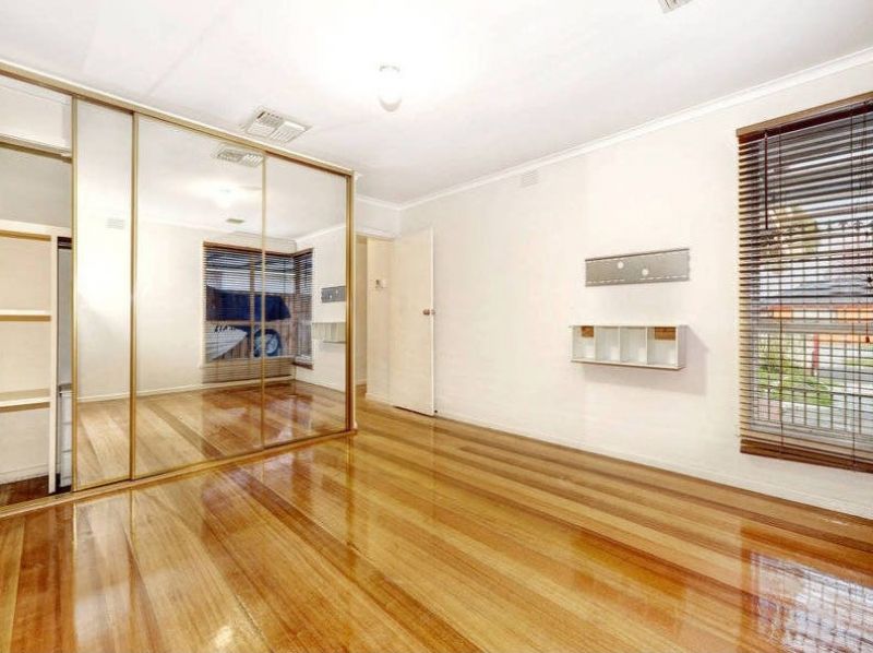 36 Queen Street, Lalor