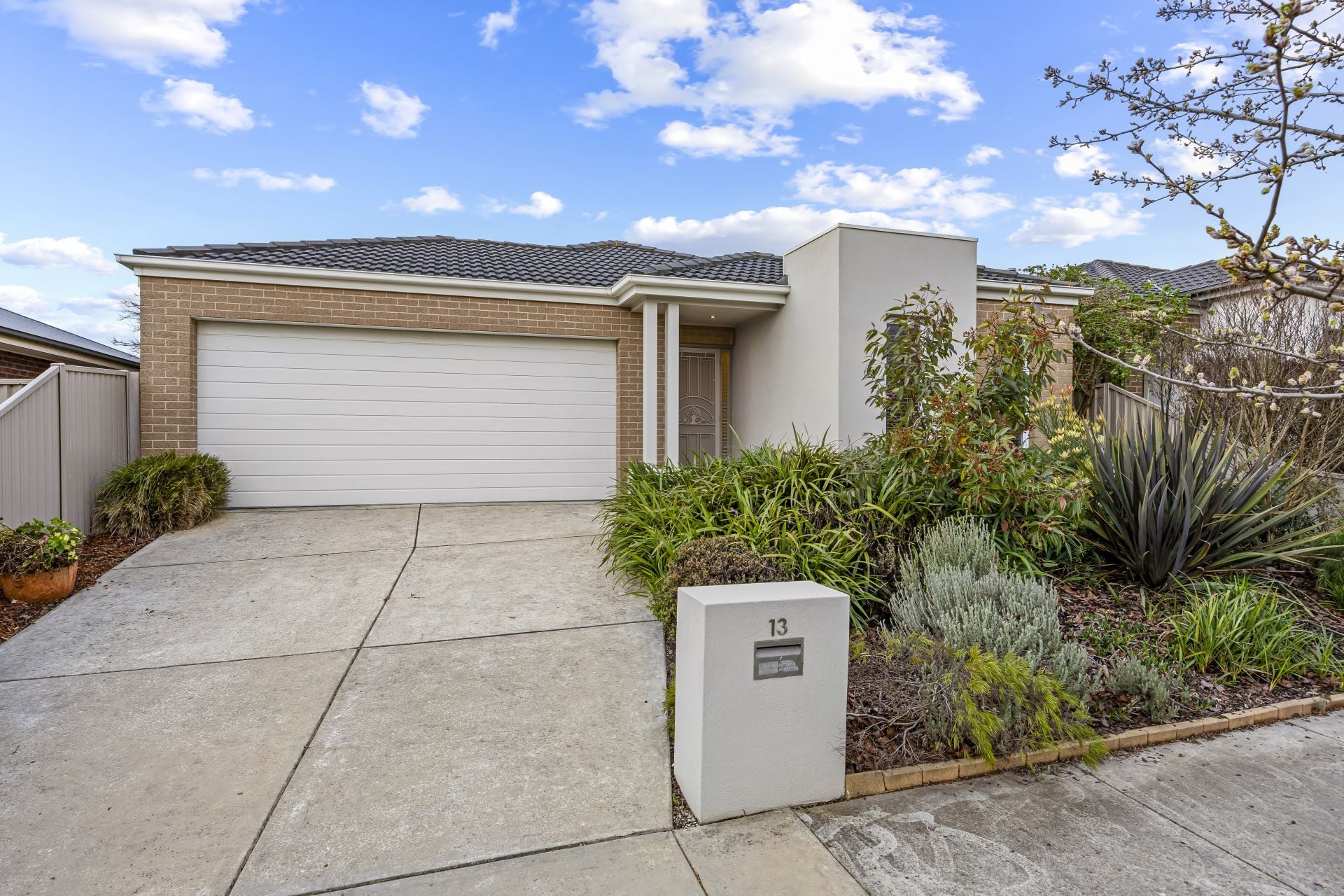 13 Carbine Drive, Alfredton, Alfredton - Thumbnail 2