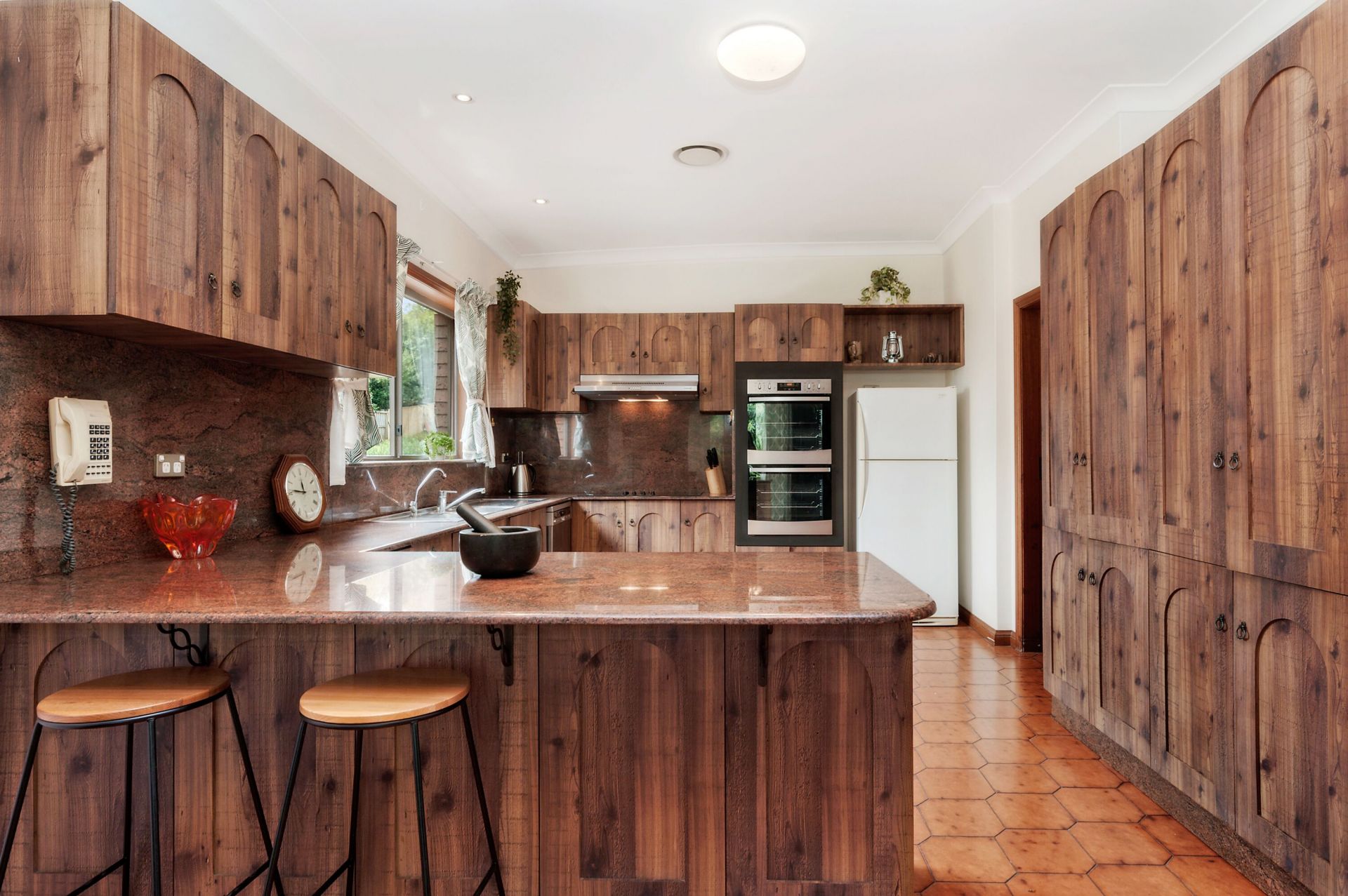 6 Katrina Court, Normanhurst, Normanhurst - Thumbnail 6