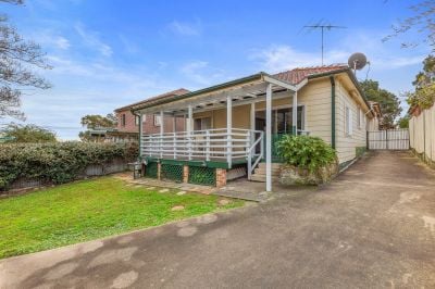 Earlwood 44a Forrest Avenue