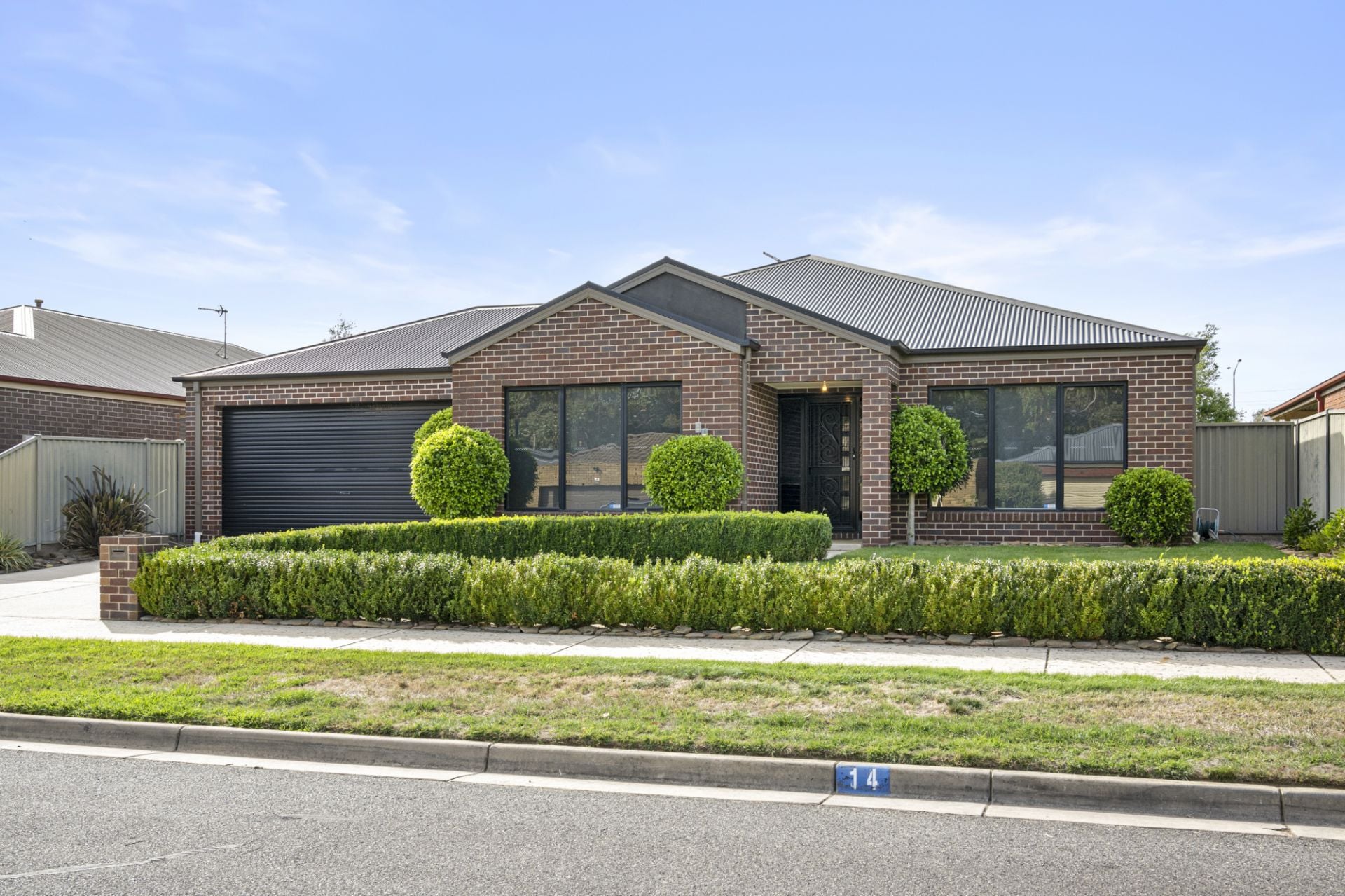 14 King George Way, Mitchell Park, Mitchell Park - Thumbnail 2