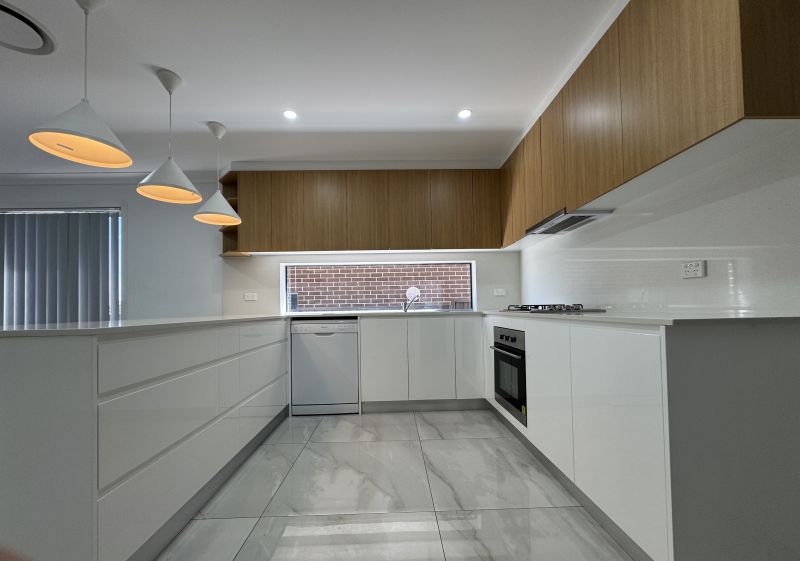 28 Dawn Drive, Seven Hills