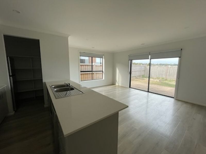 30 Echidna Drive, Beveridge