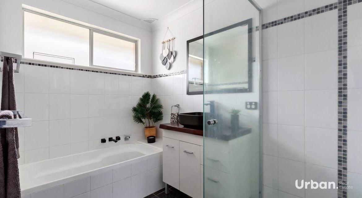Thornton 48 John Arthur Avenue