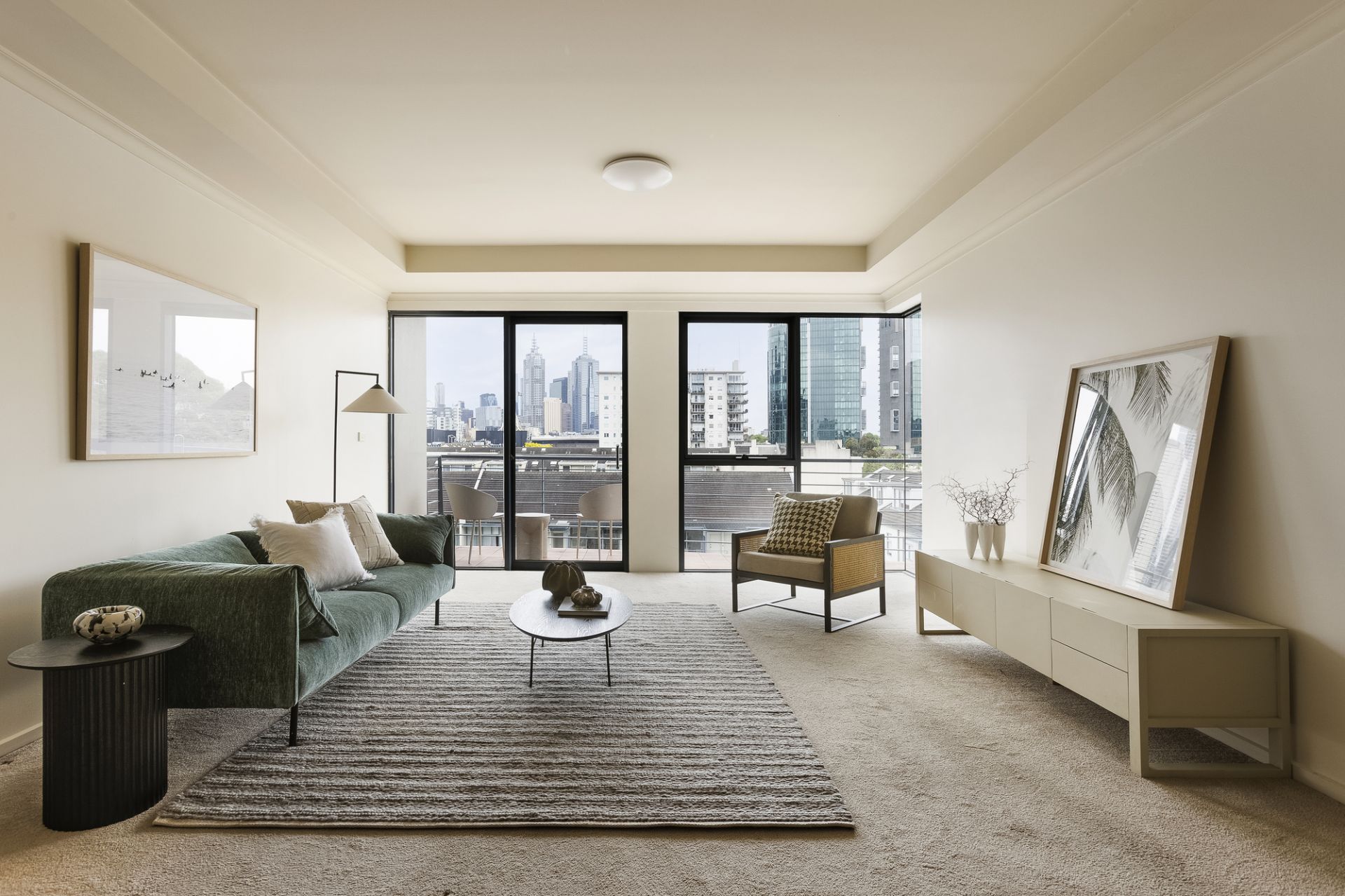701/102 Wells Street, Southbank, Southbank - Thumbnail 2