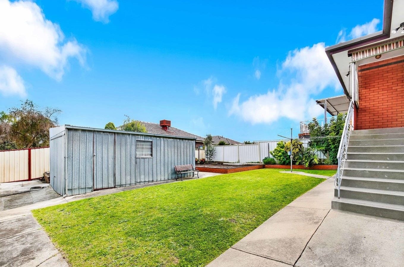 Comfortable 3-bedroom family living in a highly convenient location.