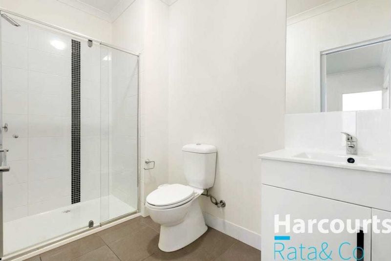 60/1 Jarama Boulevard, Epping