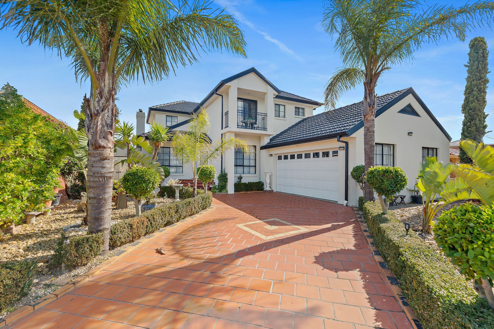 27 Lionheart Avenue, Taylors Lakes - Thumbnail 2