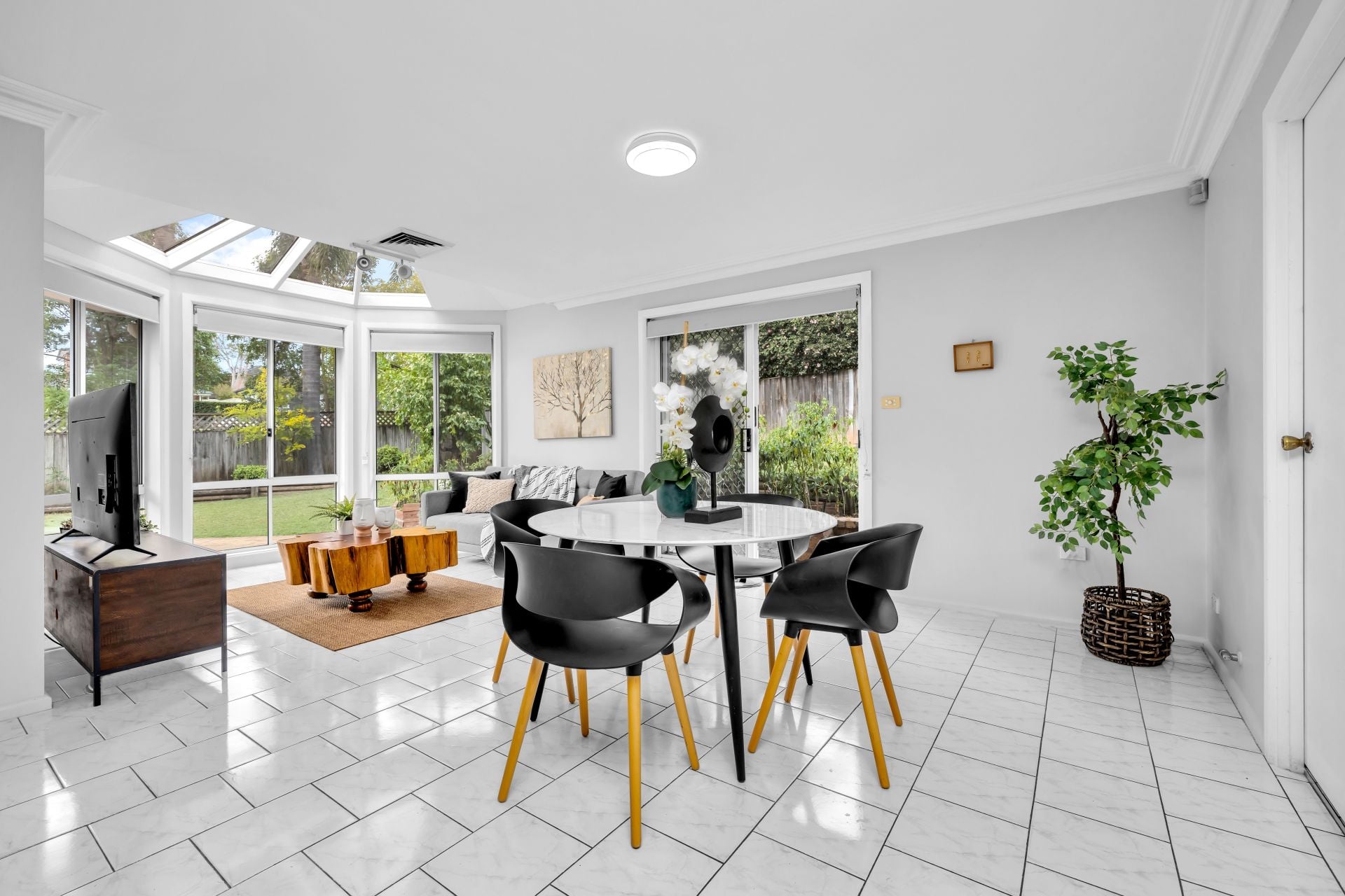 53 Bingara Crescent, Bella Vista - Thumbnail 3