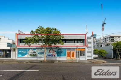 REFURBISHED 1ST FLOOR OFFICE WITH 5 CAR PARKS!