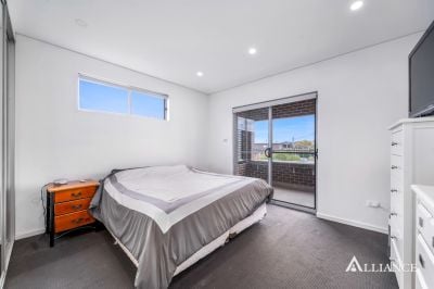 16 Grieve Crescent, Milperra NSW, Milperra - Thumbnail 5