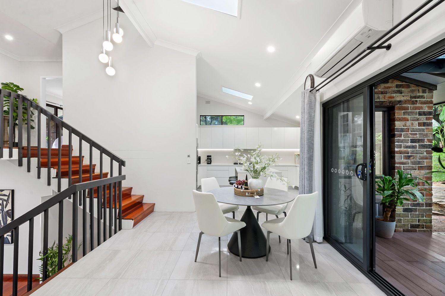 11 Edmundson Close, Thornleigh, Thornleigh - Thumbnail 5