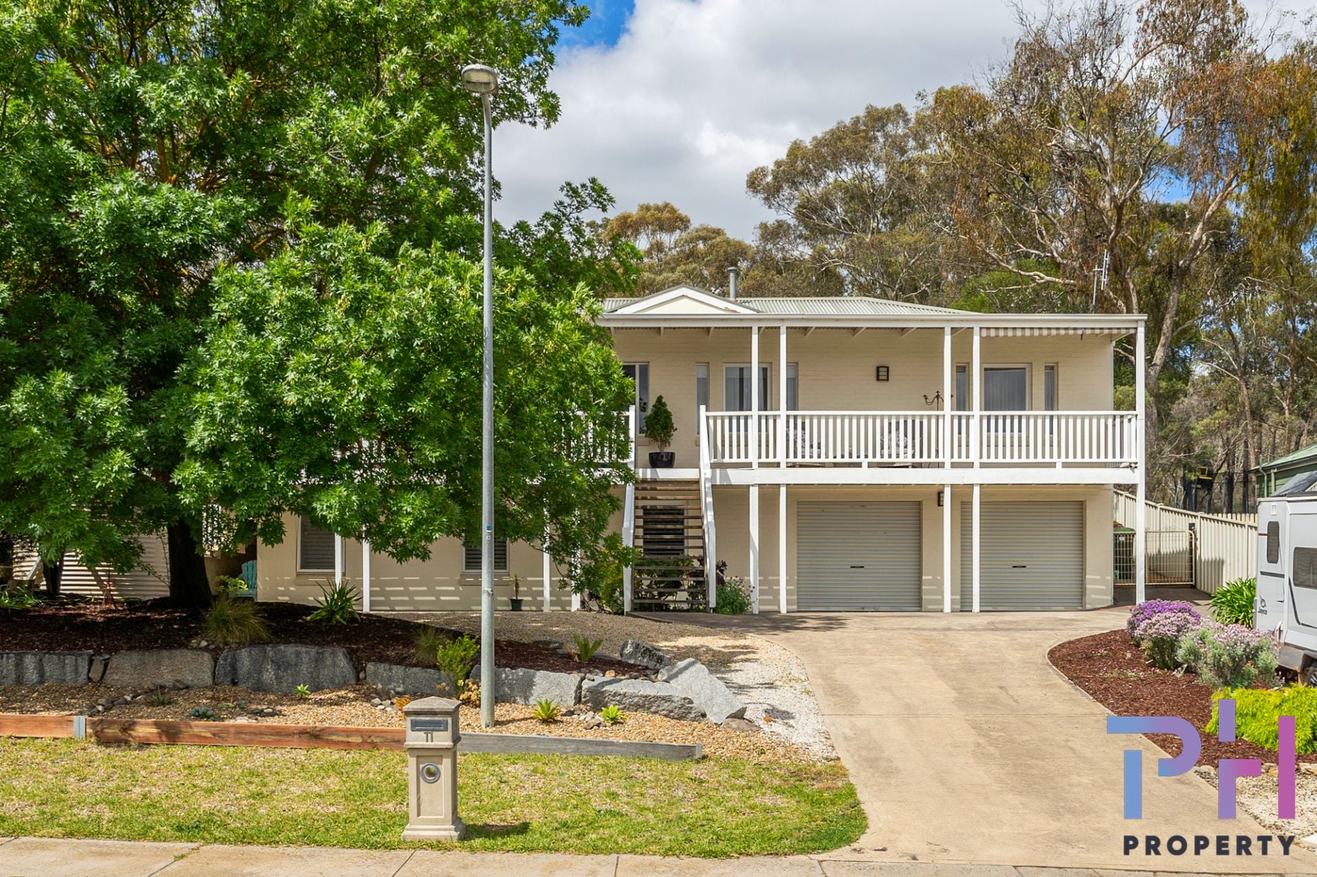 11 Broad Parade Spring Gully VIC, Spring Gully - Thumbnail 4