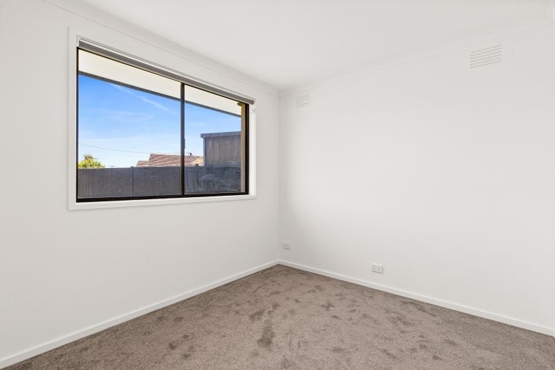 8 Judith Court, Lalor